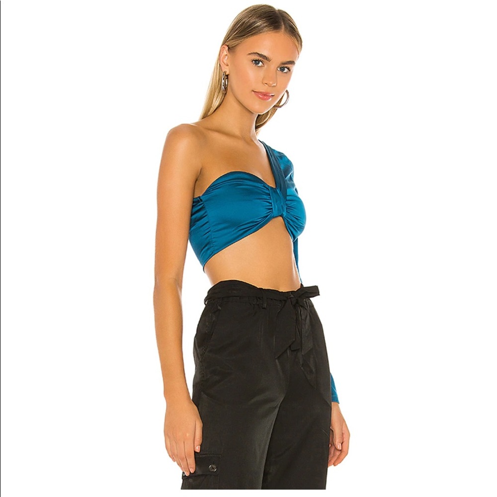 Blue crop top silk